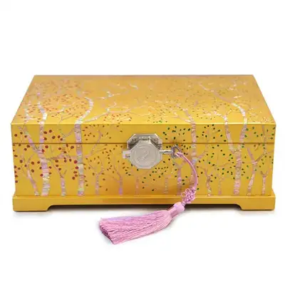 Premium Nacre Lacquerware Two-Tier Mother-of-Pearl Jewelry Box, Four Seasons Spring Gold Design - Jang Chun-chul's Work