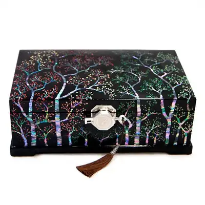 Premium Mother-of-Pearl Lacquerware Two-Tier Jewelry Box, Four Seasons Autumn, Black Lacquer - Jang Chun-cheol