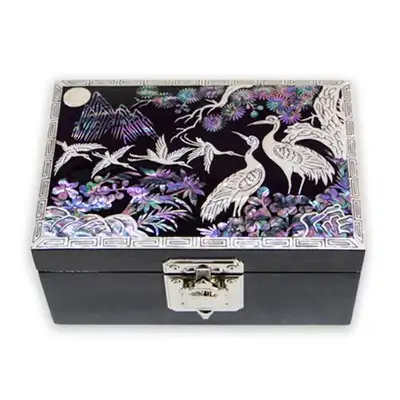 Ijjo Shell-inlaid Straight Turtle Jewelry Box (1-Tier, by Oh Myung-ho) - Crane and Peony Designs