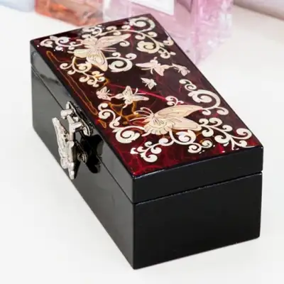 [Butterfly] Ring Roll Jewelry Box (Red, Blue, Purple)
