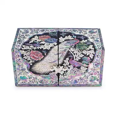 Peacock Double-Hinged Mother-of-Pearl Jewelry Box (Medium, Black) - Artwork by Oh Myeong-ho
