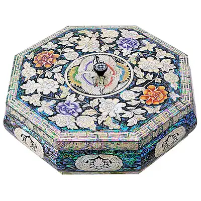 Peony and Crane Wooden Box - Park In-ho's Work