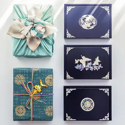 Mother-of-Pearl Lacquerware Memo Pad Holder – Korean Traditional Craft Gift