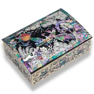 Mother-of-Pearl Business Card Holder - Oh Myung-ho Work (Pine and Crane Black Edition)