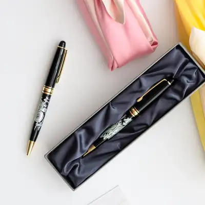 Mother-of-Pearl Lacquerware Ballpoint Pen – Premium Gift & Traditional Korean Keepsake with Engraving
