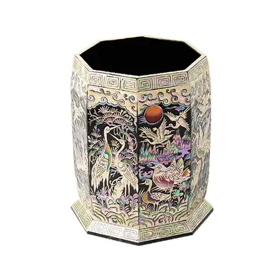 Ten Symbols of Longevity Octagonal Pencil Holder (Black)