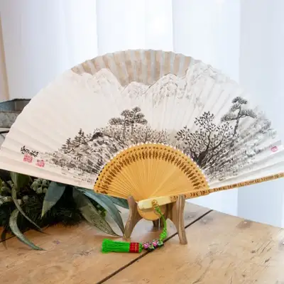Premium Traditional Hanji Folding Fan - Bamboo Rib Landscape Painting