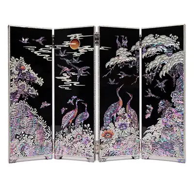 Pine Tree and Crane Screen (Black) - Medium