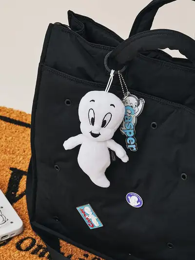 Colle X Casper Plush Keyring