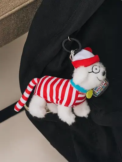 Colle x Where's Wally? Oof Plush Keyring