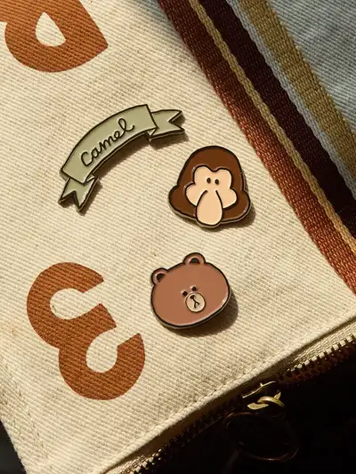 Camel x LINE Friends Metal Pin Badge Set