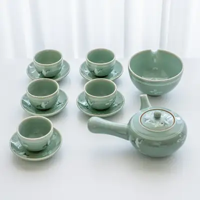 Celadon Cloud and Crane Pattern Tea Set for 5 with Stand