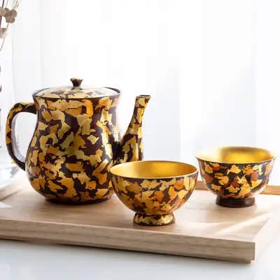 Premium Domestic Lacquerware Teapot Set with Gold Leaf Details, 2-Person Traditional Tea Service Set