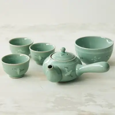 Celadon Cloud-Crane Pattern Tea Set for Three