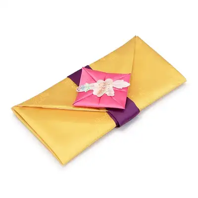 Silk Money Envelope for Betrothal Gift (Flower Embroidery, Yellow)
