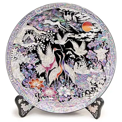 Premium Mother-of-Pearl Lacquerware Round Tray (Crane and Pine) - Kim Gil-su Work