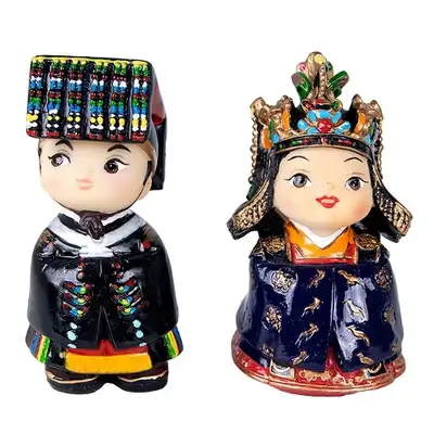 Traditional Doll Set - Joseon Dynasty King and Queen in Ceremonial Robes (Extra Small)
