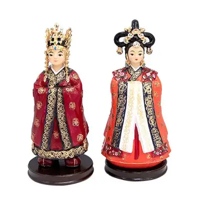 Traditional Korean Doll - Silla King and Queen (Extra Large)