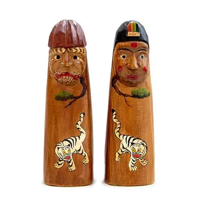 Traditional Woodcraft Jangseung Decoration Set