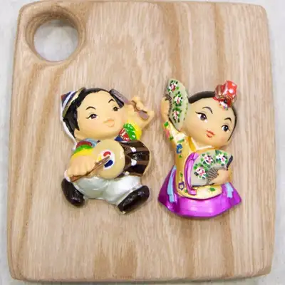 Traditional Doll Magnet Set (Bangja and Hyangdani)