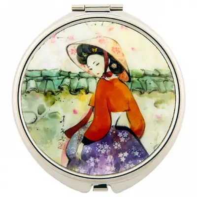 Natural Mother-of-Pearl Hand Mirror (Eo U-dong)