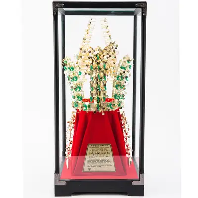 Silla Cheonma Tomb Gold Crown (Life-Size)