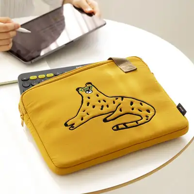 ライブワーク バックル タブレット PC バッグ 11inch 6 type