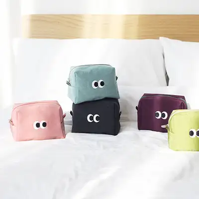 蓬蓬缝线化妆包