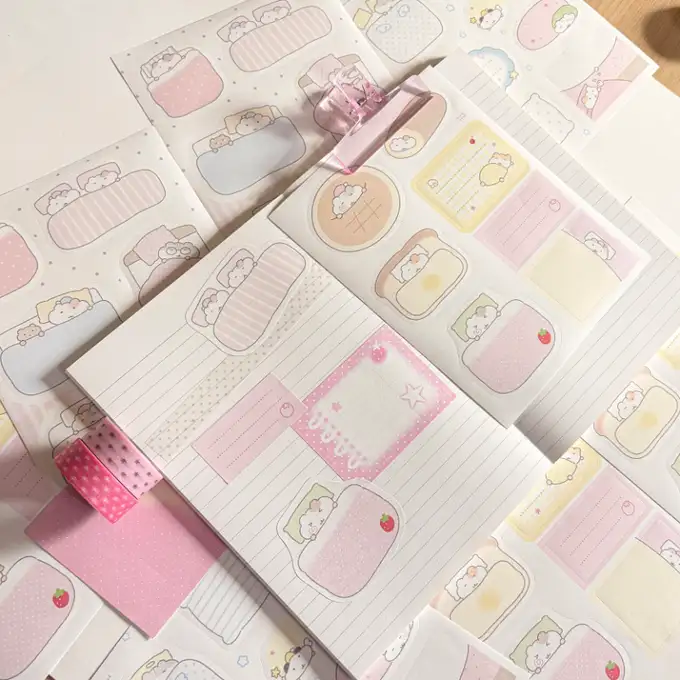 Round Woof Dream Land Hamster Imitation Paper Pack