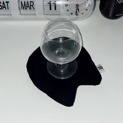 ウィーアーザペン애옹 クッションコースター - ブラック