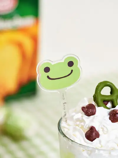 Pickles the Frog Muddler