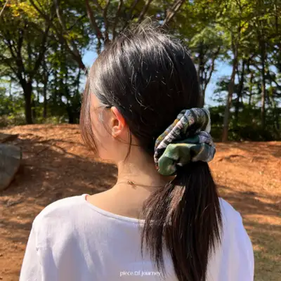 ピースオブジャーニー ヘアスクランチ フォレスト