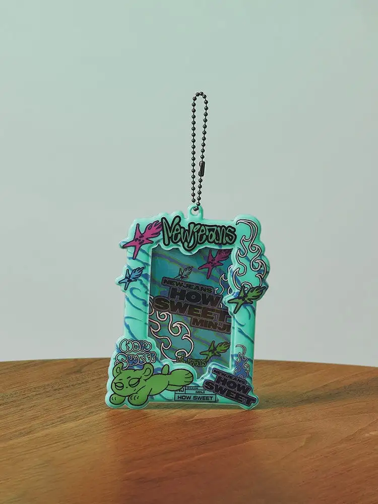 NewJeans How Sweet Photocard Holder Keyring — 2