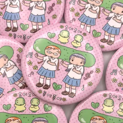 百年書店 キュウリ好きな団 ピンバッジ