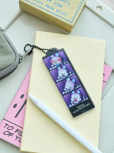 BT21 MANG BASIC Four-Cut Expression Keyring