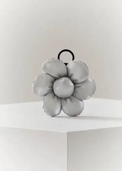 Colle Big Flower Padded Keyring Silver
