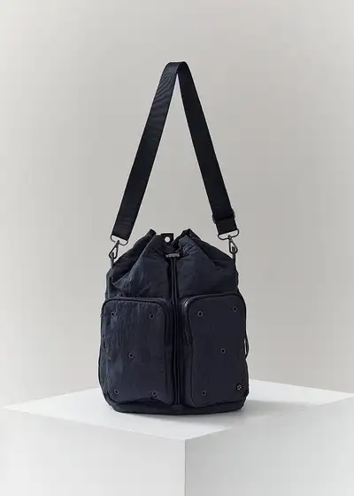 COLLER Bucket Bag L Midnight Blue