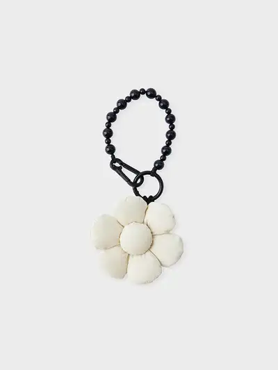 Colle Flower Padding Keyring Cream