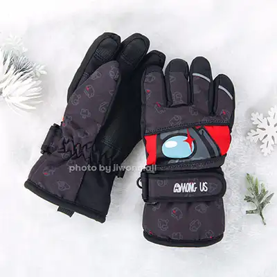 Among Us Character Dark Oasis Winter Gloves (Black) 942642