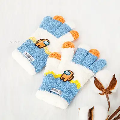 Among Us Character Grip Napped Wing Knit Winter Gloves 223167
