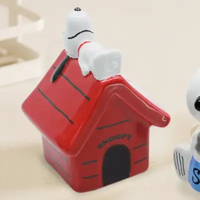 Snoopy Character House Pepper Shaker and Seasoning Container 179445