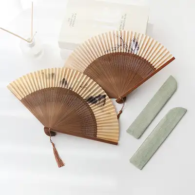 (ギフト用セット)彫刻 竹製折りたたみ扇(P)+布製扇ケース