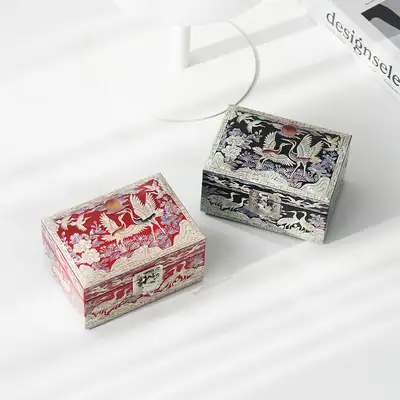 螺鈿漆器 牡丹鶴 ミニ 貝細工ジュエリーボックス 12センチ