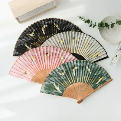 雲松鶴 竹折りたたみ扇（P）