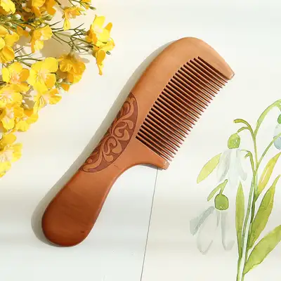 伝統彫刻木製くし(ハンドル)P