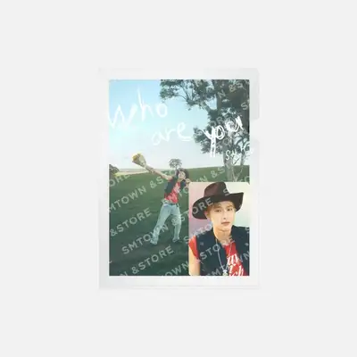 SUHO Who Are You - ポストカード + ホログラムフォトカード セットC