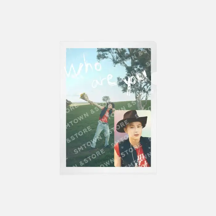 SUHO Who Are You - Postcard + Hologram Photo Card Set C