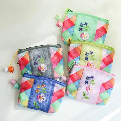 モシ野生花刺繍スクエア型コイン財布Y