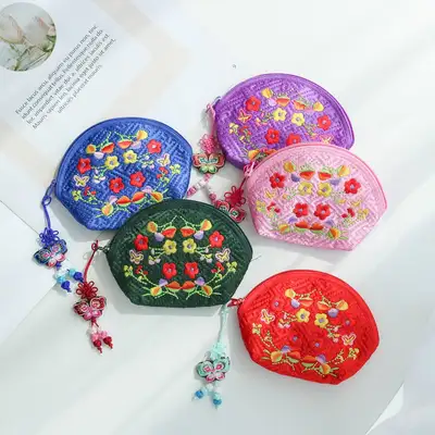 ヌビム 花刺繍 半月型 コイン財布Y