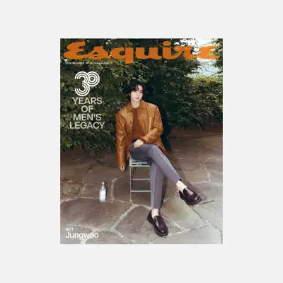 JUNGWOO ESQUIRE 2025-10 D